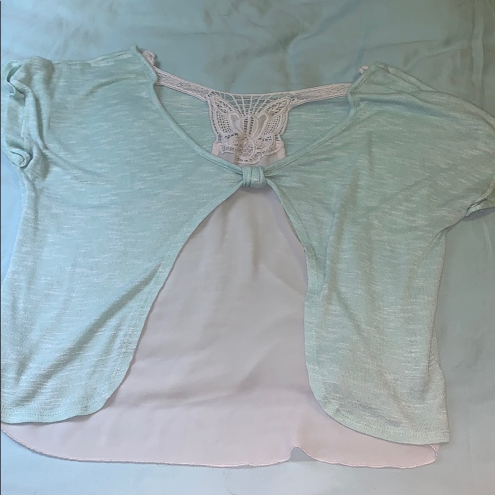 shortsleeve top